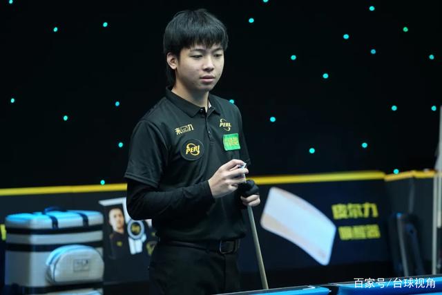 篮球勇士替补球员出色发挥获赞