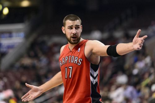 足球报：亚泰本赛季主要问题是资金不足，开局赛程也埋下伏笔