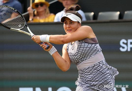 超22万人 超22万人