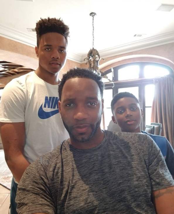 湖光水色与 湖光水色与