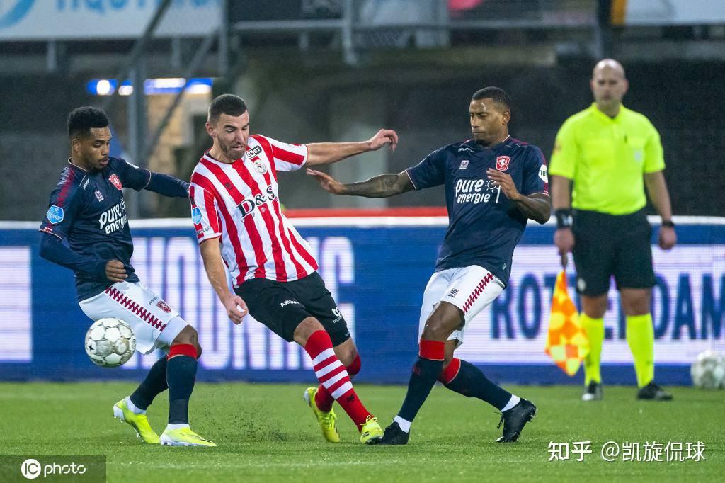 足战袍至关 足战袍至关